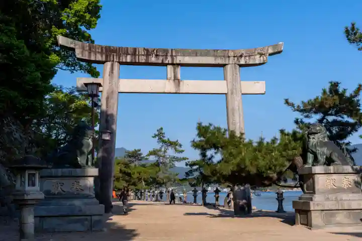 厳島神社(広島県)