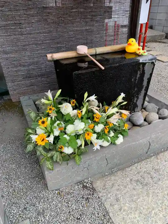 上尾御嶽神社の手水舎