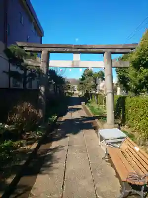 新曽氷川神社の鳥居