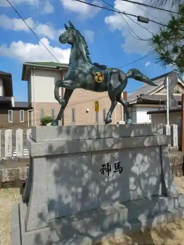 鹿嶋神社（下市場町）の像