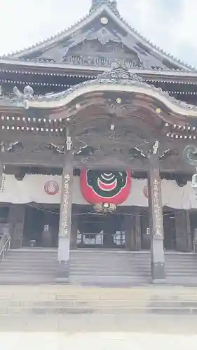 豊川閣　妙厳寺の本殿・本堂