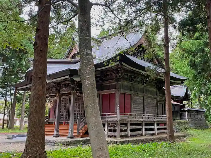 大物忌神社の本殿・本堂