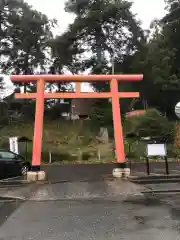 水玉稲荷神社の鳥居