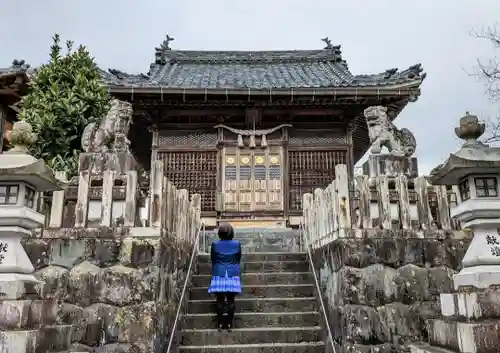 八幡神社の本殿