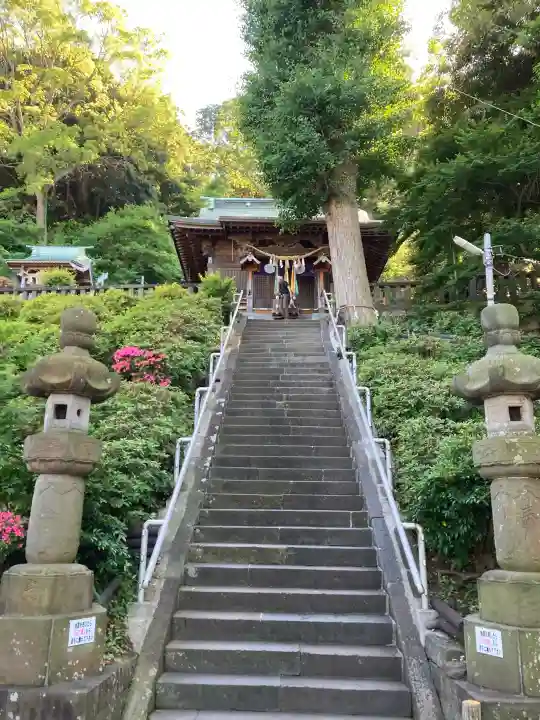 走水神社の{uncategorized: "未分類", other: "その他", undefined: "問題あり", building: "その他建物", grave: "お墓", sacred_gate: "鳥居", guardian: "狛犬", statue: "像", buddha: "仏像", history: "歴史", nature: "自然", garden: "庭園", animal: "動物", pagoda: "塔", temizu: "手水舎", mountain_gate: "山門・神門", sanctuary: "本殿・本堂", subordinate: "末社・摂社", art: "芸術", scenery: "景色", jizo: "地蔵", ema: "絵馬", goshuin: "御朱印", omikuji: "おみくじ", items: "授与品その他", amulet: "お守り", goshuincho: "御朱印帳", eats: "食事", festival: "お祭り", votive_dance: "神楽", shichigosan: "七五三参", wedding: "結婚式", experience: "体験その他", initially: "初詣", around: "周辺", anti_infection: "感染症対策"}