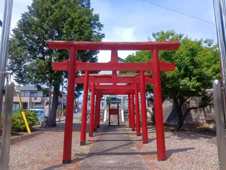 墨俣神社の{uncategorized: "未分類", other: "その他", undefined: "問題あり", building: "その他建物", grave: "お墓", sacred_gate: "鳥居", guardian: "狛犬", statue: "像", buddha: "仏像", history: "歴史", nature: "自然", garden: "庭園", animal: "動物", pagoda: "塔", temizu: "手水舎", mountain_gate: "山門・神門", sanctuary: "本殿・本堂", subordinate: "末社・摂社", art: "芸術", scenery: "景色", jizo: "地蔵", ema: "絵馬", goshuin: "御朱印", omikuji: "おみくじ", items: "授与品その他", amulet: "お守り", goshuincho: "御朱印帳", eats: "食事", festival: "お祭り", votive_dance: "神楽", shichigosan: "七五三参", wedding: "結婚式", experience: "体験その他", initially: "初詣", around: "周辺", anti_infection: "感染症対策"}
