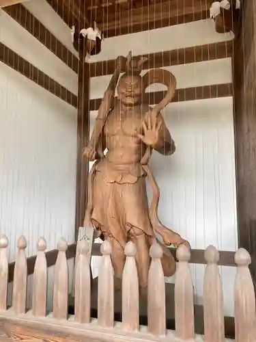 能仁寺の像