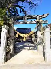 乳母神社の鳥居