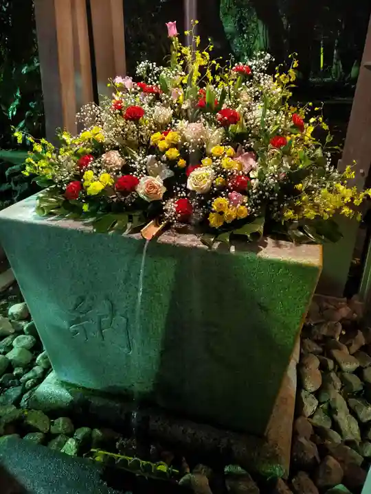 富知六所浅間神社の手水舎