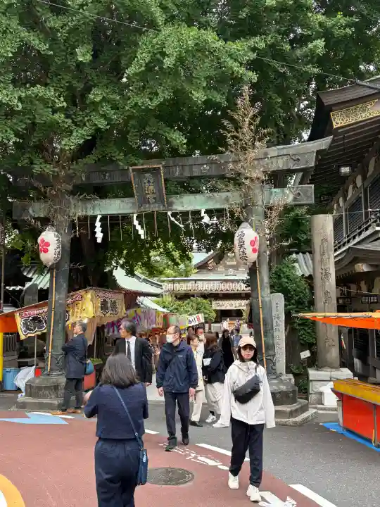 湯島天満宮の{uncategorized: "未分類", other: "その他", undefined: "問題あり", building: "その他建物", grave: "お墓", sacred_gate: "鳥居", guardian: "狛犬", statue: "像", buddha: "仏像", history: "歴史", nature: "自然", garden: "庭園", animal: "動物", pagoda: "塔", temizu: "手水舎", mountain_gate: "山門・神門", sanctuary: "本殿・本堂", subordinate: "末社・摂社", art: "芸術", scenery: "景色", jizo: "地蔵", ema: "絵馬", goshuin: "御朱印", omikuji: "おみくじ", items: "授与品その他", amulet: "お守り", goshuincho: "御朱印帳", eats: "食事", festival: "お祭り", votive_dance: "神楽", shichigosan: "七五三参", wedding: "結婚式", experience: "体験その他", initially: "初詣", around: "周辺", anti_infection: "感染症対策"}