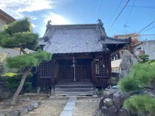 丹生神社の本殿・本堂