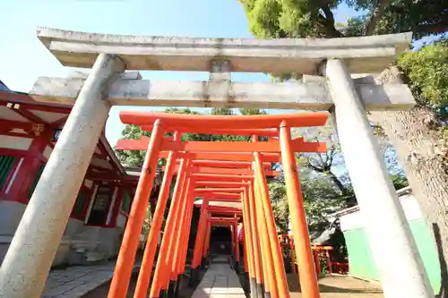 品川神社の鳥居