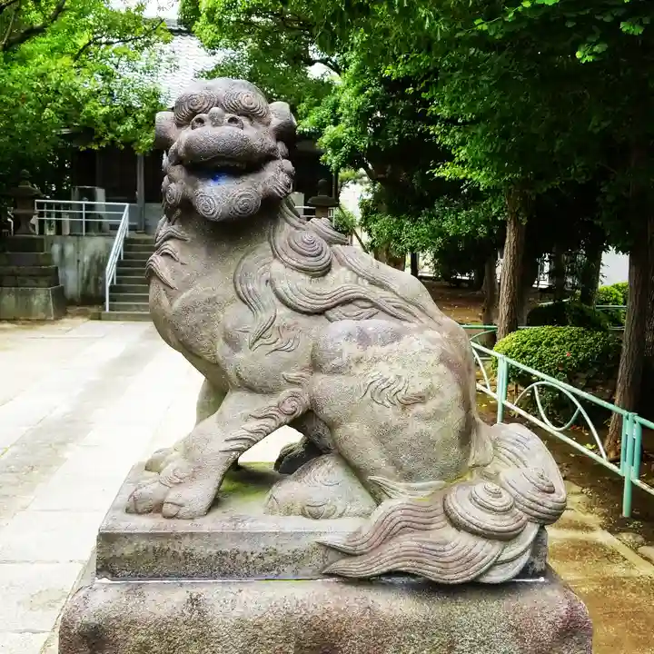 白髭神社の狛犬