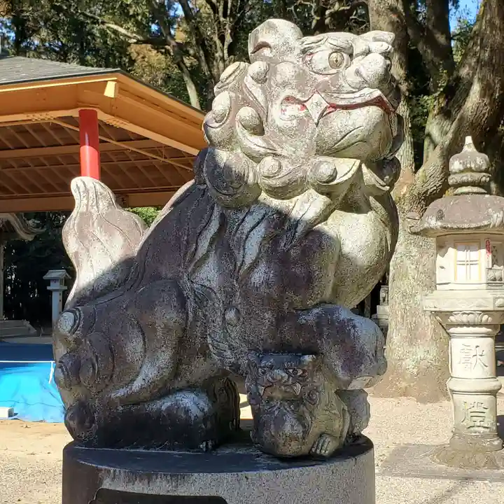 鵜川原神社の狛犬