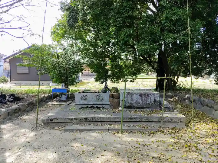 生島神社の手水舎