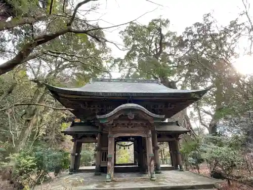 柞原八幡宮の{uncategorized: "未分類", other: "その他", undefined: "問題あり", building: "その他建物", grave: "お墓", sacred_gate: "鳥居", guardian: "狛犬", statue: "像", buddha: "仏像", history: "歴史", nature: "自然", garden: "庭園", animal: "動物", pagoda: "塔", temizu: "手水舎", mountain_gate: "山門・神門", sanctuary: "本殿・本堂", subordinate: "末社・摂社", art: "芸術", scenery: "景色", jizo: "地蔵", ema: "絵馬", goshuin: "御朱印", omikuji: "おみくじ", items: "授与品その他", amulet: "お守り", goshuincho: "御朱印帳", eats: "食事", festival: "お祭り", votive_dance: "神楽", shichigosan: "七五三参", wedding: "結婚式", experience: "体験その他", initially: "初詣", around: "周辺", anti_infection: "感染症対策"}
