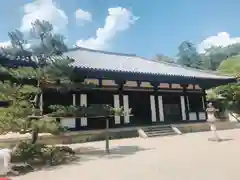 秋篠寺の本殿