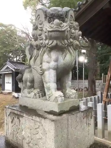 七所神社の狛犬