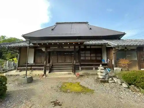 浄教寺の{uncategorized: "未分類", other: "その他", undefined: "問題あり", building: "その他建物", grave: "お墓", sacred_gate: "鳥居", guardian: "狛犬", statue: "像", buddha: "仏像", history: "歴史", nature: "自然", garden: "庭園", animal: "動物", pagoda: "塔", temizu: "手水舎", mountain_gate: "山門・神門", sanctuary: "本殿・本堂", subordinate: "末社・摂社", art: "芸術", scenery: "景色", jizo: "地蔵", ema: "絵馬", goshuin: "御朱印", omikuji: "おみくじ", items: "授与品その他", amulet: "お守り", goshuincho: "御朱印帳", eats: "食事", festival: "お祭り", votive_dance: "神楽", shichigosan: "七五三参", wedding: "結婚式", experience: "体験その他", initially: "初詣", around: "周辺", anti_infection: "感染症対策"}