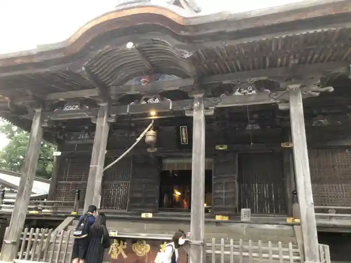 高良大社の本殿・本堂