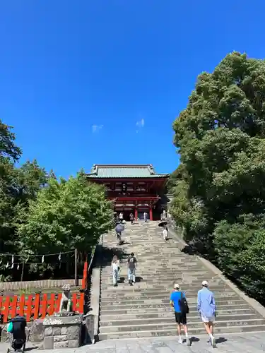 鶴岡八幡宮の本殿・本堂