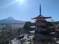 新倉富士浅間神社の{uncategorized: "未分類", other: "その他", undefined: "問題あり", building: "その他建物", grave: "お墓", sacred_gate: "鳥居", guardian: "狛犬", statue: "像", buddha: "仏像", history: "歴史", nature: "自然", garden: "庭園", animal: "動物", pagoda: "塔", temizu: "手水舎", mountain_gate: "山門・神門", sanctuary: "本殿・本堂", subordinate: "末社・摂社", art: "芸術", scenery: "景色", jizo: "地蔵", ema: "絵馬", goshuin: "御朱印", omikuji: "おみくじ", items: "授与品その他", amulet: "お守り", goshuincho: "御朱印帳", eats: "食事", festival: "お祭り", votive_dance: "神楽", shichigosan: "七五三参", wedding: "結婚式", experience: "体験その他", initially: "初詣", around: "周辺", anti_infection: "感染症対策"}
