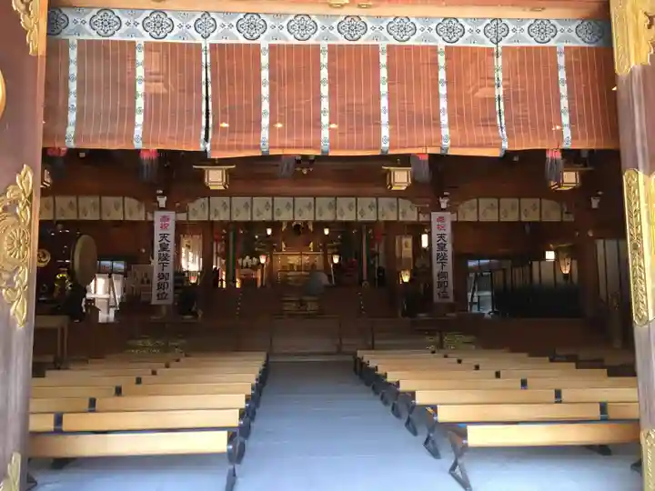 寒川神社の本殿・本堂
