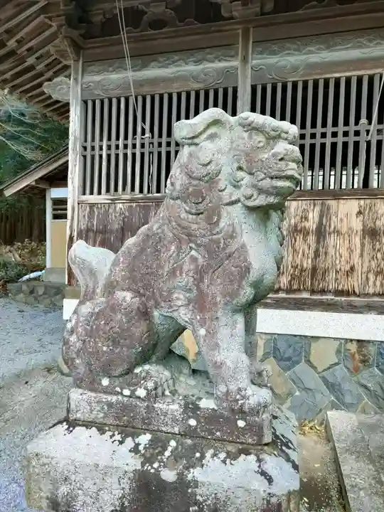春日神社の狛犬