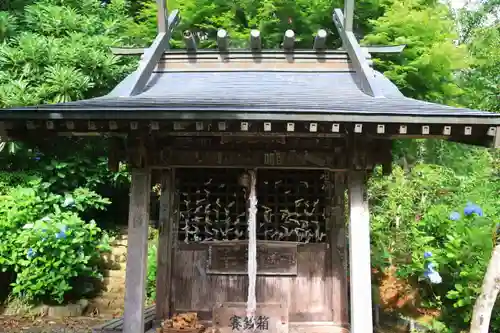 三春駒神社の本殿