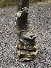 敢國神社の建物その他