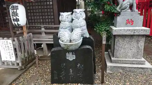 池袋御嶽神社の狛犬