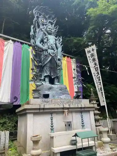 大本山七宝瀧寺の仏像