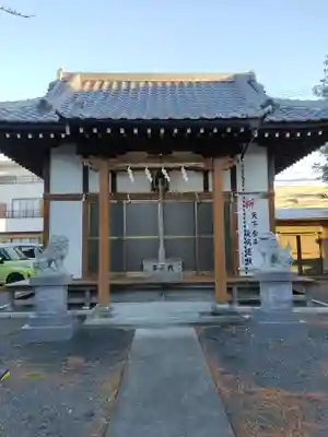 白髭神社の本殿・本堂