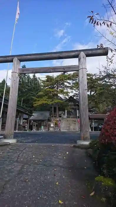 御嶽山御嶽神明社の鳥居