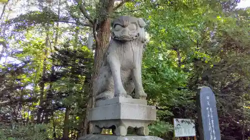 比布神社の狛犬