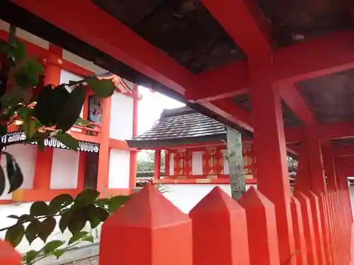 御霊神社の本殿