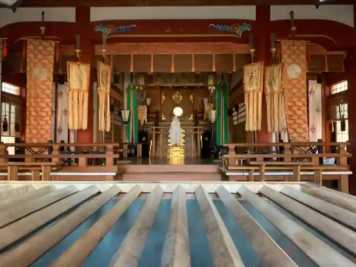 下多賀神社の本殿・本堂