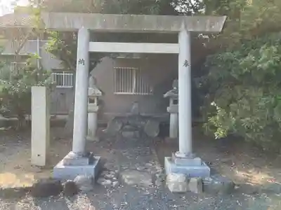 八柱神社の末社・摂社