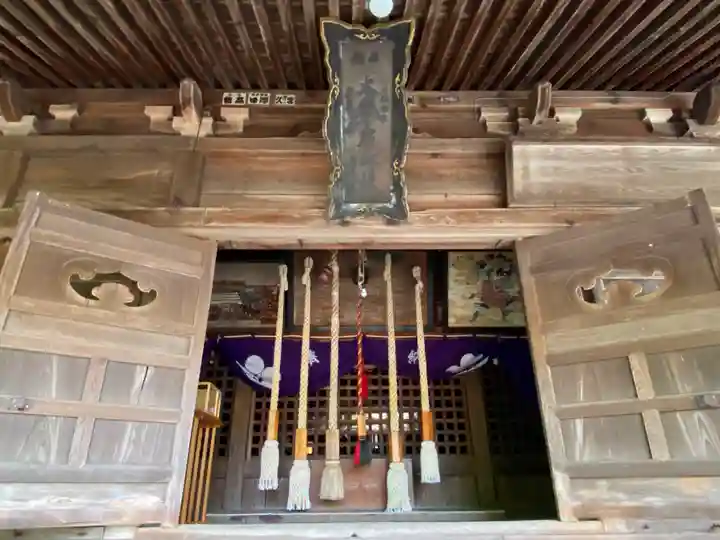 鶴岡天満宮の本殿・本堂