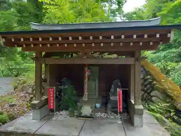 稲郷馬頭観音(神奈川県)