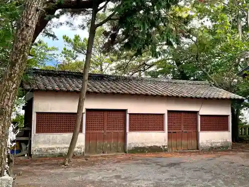 猛島神社の建物その他