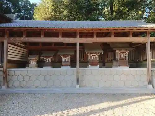 白山神社の末社・摂社