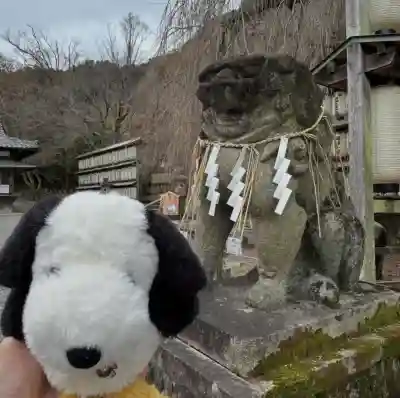 大石神社の{uncategorized: "未分類", other: "その他", undefined: "問題あり", building: "その他建物", grave: "お墓", sacred_gate: "鳥居", guardian: "狛犬", statue: "像", buddha: "仏像", history: "歴史", nature: "自然", garden: "庭園", animal: "動物", pagoda: "塔", temizu: "手水舎", mountain_gate: "山門・神門", sanctuary: "本殿・本堂", subordinate: "末社・摂社", art: "芸術", scenery: "景色", jizo: "地蔵", ema: "絵馬", goshuin: "御朱印", omikuji: "おみくじ", items: "授与品その他", amulet: "お守り", goshuincho: "御朱印帳", eats: "食事", festival: "お祭り", votive_dance: "神楽", shichigosan: "七五三参", wedding: "結婚式", experience: "体験その他", initially: "初詣", around: "周辺", anti_infection: "感染症対策"}