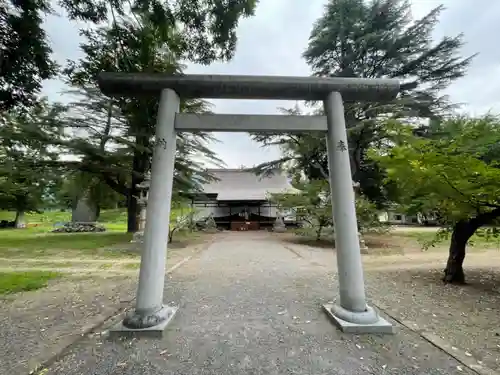 上田招魂社の鳥居