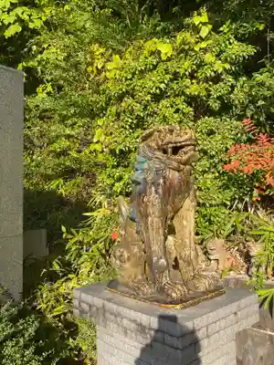 八王子神社の狛犬