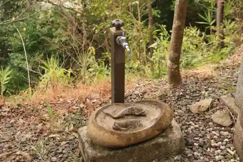 愛宕神社の手水