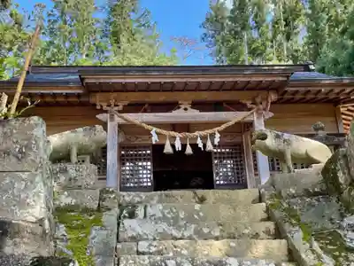 熊野神社の本殿・本堂