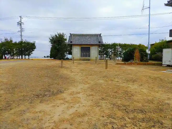 神明社(南奥田町)のその他建物