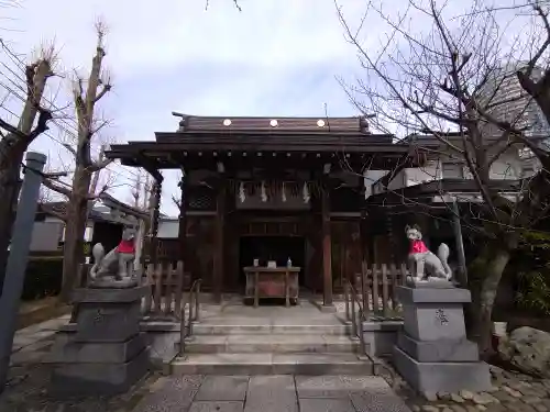 飛木稲荷神社の本殿・本堂