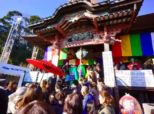 埼玉厄除け開運大師・龍泉寺（切り絵御朱印発祥の寺）の本殿